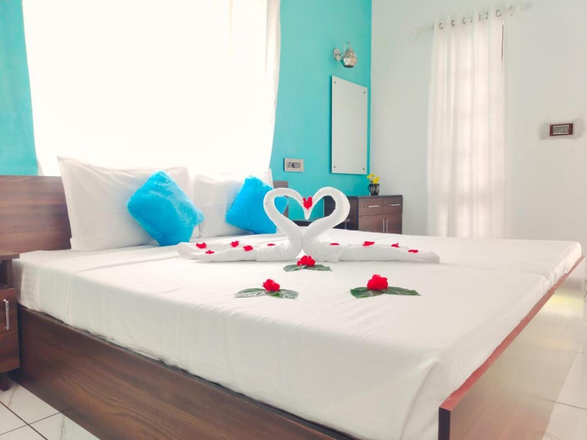 Marari La Rose Beach Homestay Марарикулам Экстерьер фото